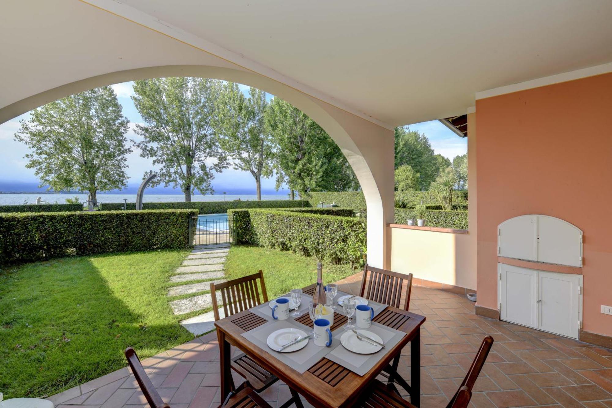 My Sirmione Beach Apartment Superior Exterior foto